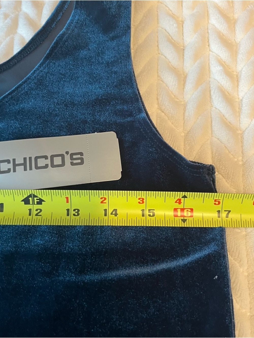 Chico’s Heritage Scroll Velvet Scoop Neck Tank Top Spruce Green Size 1 / Medium - Picture 5 of 7